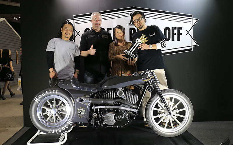 STREET750のカスタムプロジェクト「STREET BUILT OFF」グランプリ車両“ZONNEVLEK“が2016 Los Angeles Calendar Motorcycle Show Street Custom Classでグランプリを受賞！ 