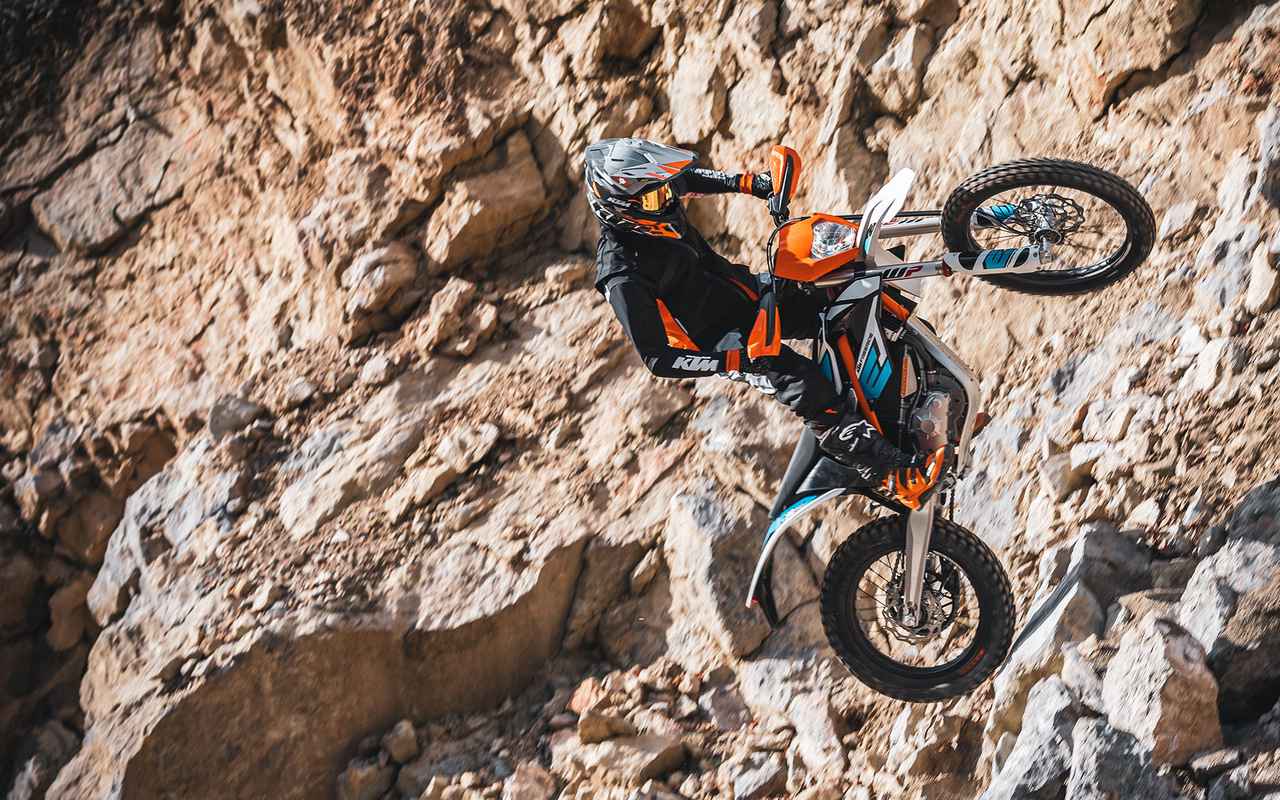 世界の電動2輪車図鑑:17 KTM FREERIDE E-XC/E-SX/E-SM