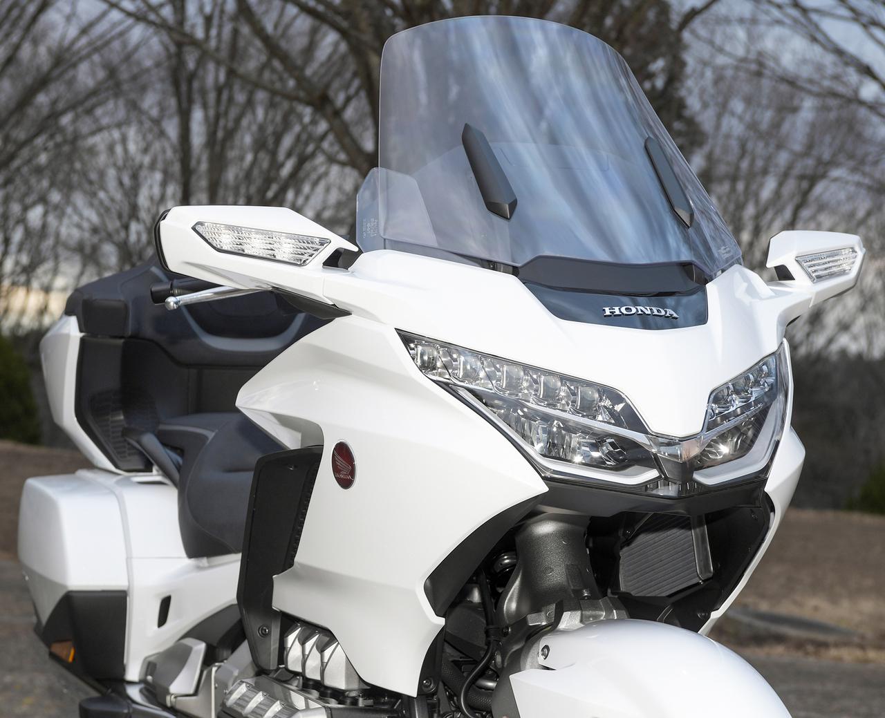 ホンダが新型 ゴールドウイング シリーズを発表 21年モデルの国内仕様はdct車のみの設定に 気になる車 バイクニュース