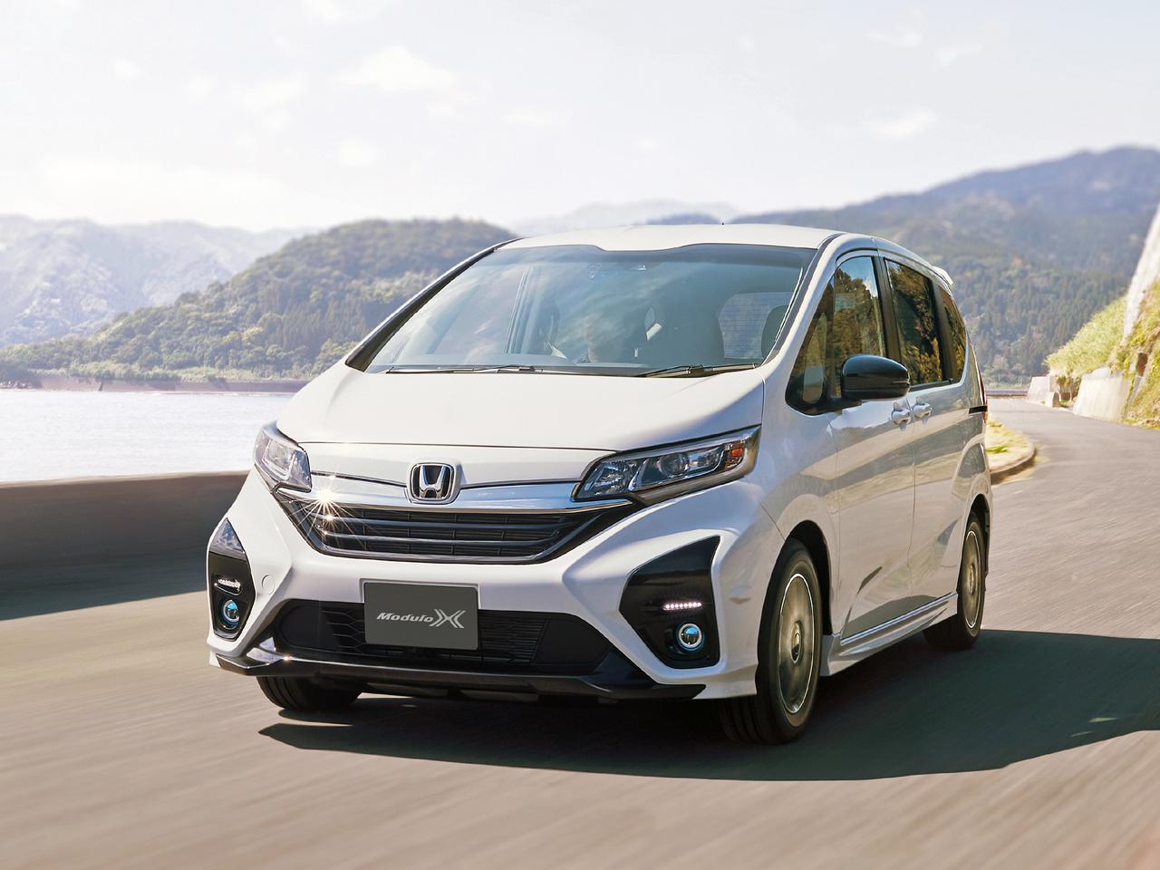 新型フリード 1 5 G 車いす仕様車の評判 値段 タイヤサイズ 内装 燃費 馬力などスペックがわかる新型フリード カタログ ホンダ車種カタログ