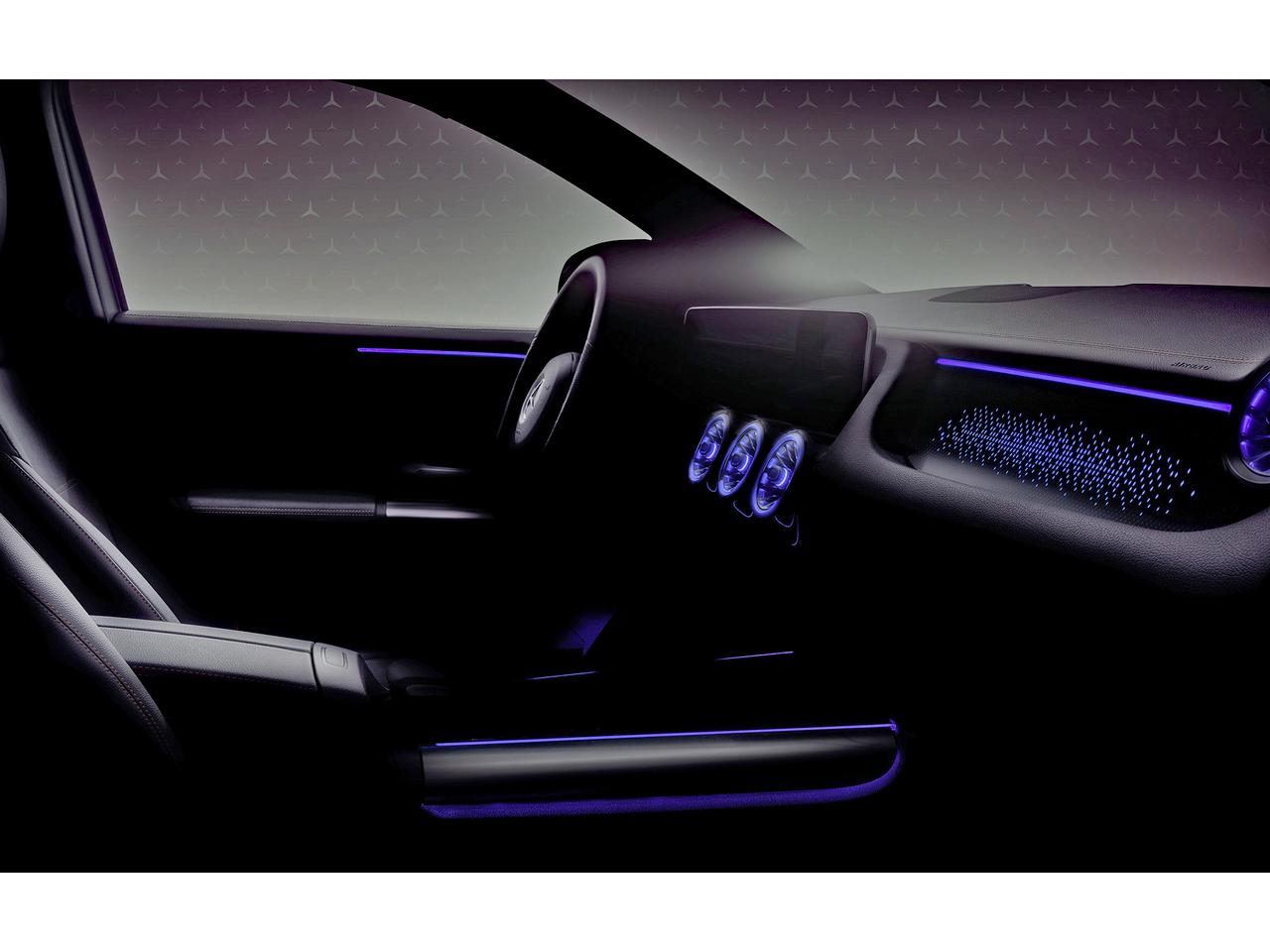 メルセデス・ベンツの最新コンパクトEV「EQA」は2021年1月20日にデジタルワールドプレミア