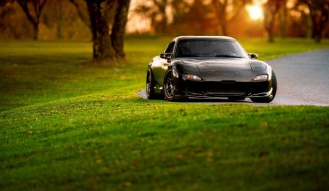 RX7、フェアレディZ、S13シルビア...ノーズの低い車はもう出てこないのか？