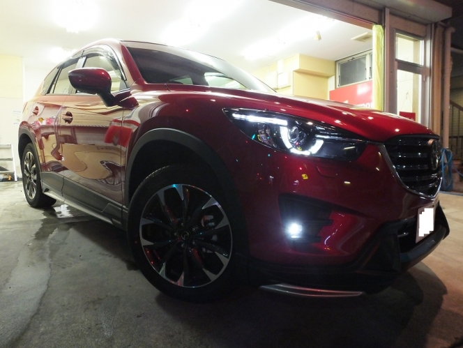 マツダ ＣＸ－５ 柔軟性のある最高硬度７ｈ 硬く・しなやかなドゥレッザ ガラスコーティング