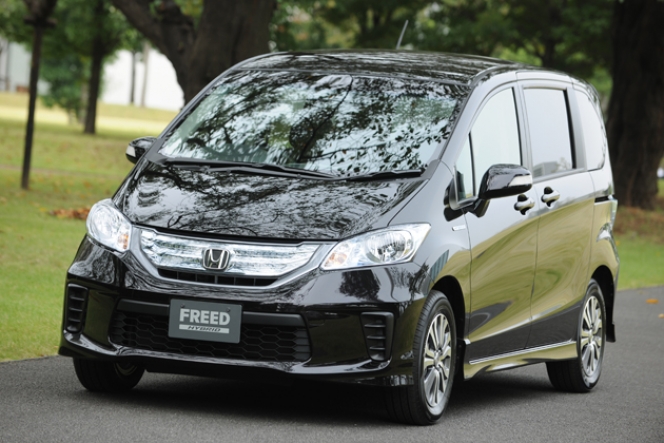 ミニバン&times;コンパクト！次世代ファミリーカーはコレだ！