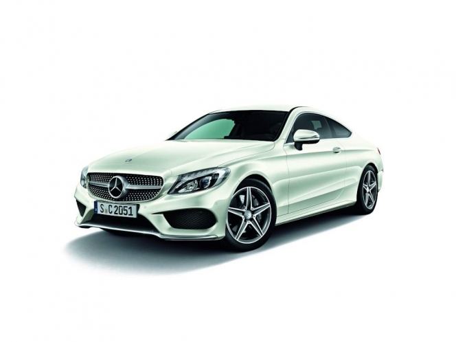 Cクラス・3シリーズ・A4…ドイツ車トップ3メーカーのプレミアムセダンを比較してみた！