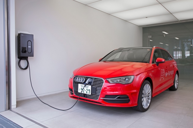 11月12日に国内販売開始！アウディ初PHV「A3 Sportback etron」は環境志向の未来モデル！
