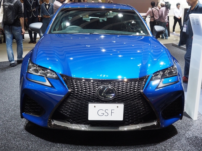 【東京モーターショー速報】日本初公開！高性能スポーツセダン「レクサスGS F」年内発売予定