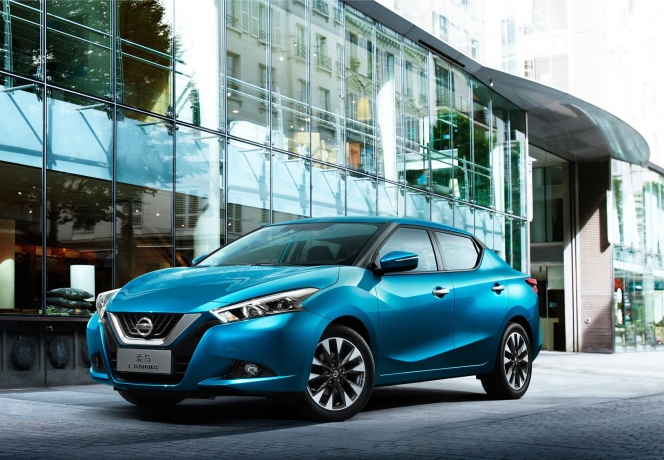 報酬10億円！カルロス･ゴーンが率いる日産、2015年の動きは？