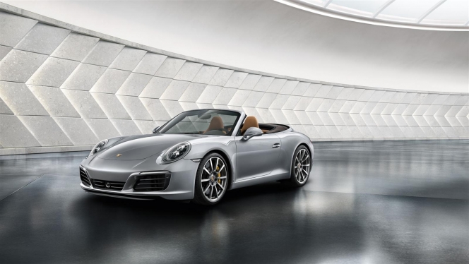 ポルシェ911やM5まで…今後スポーツカーはMT設定がなくなる？