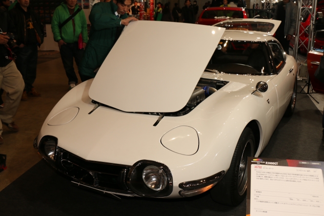 【東京オートサロン速報】6気筒エンジン搭載…ロッキーオートが生み出す「R3000GT」の正体とは？