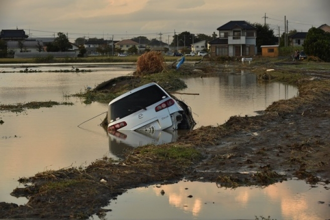 車が水没したらどうすべき？天災により車が被害にあった際の対応方法は