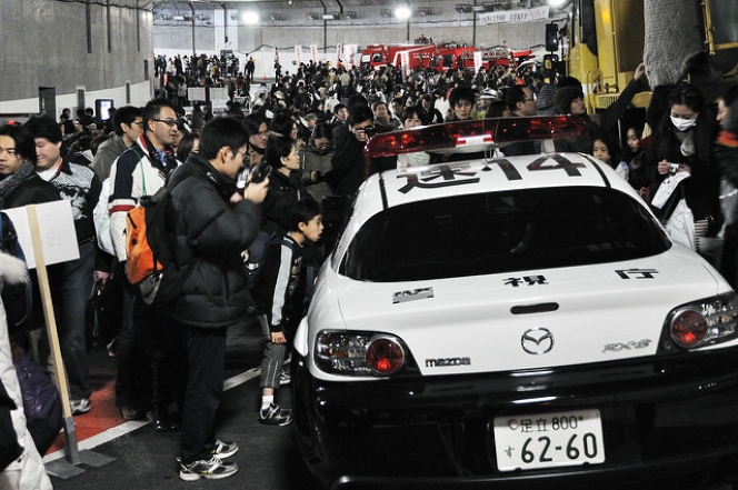 警視庁に「フェアレディZ NISMO」納入…ここまでのスペックは果たして必要なのか？