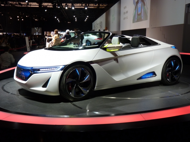 2015年、絶対に乗るべき国産･最新スポーツカー3選！