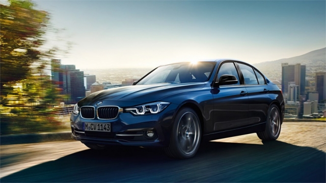 BMW3シリーズとメルセデス・ベンツCクラスの操作性を比べてみる！どちらが運転しやすい？