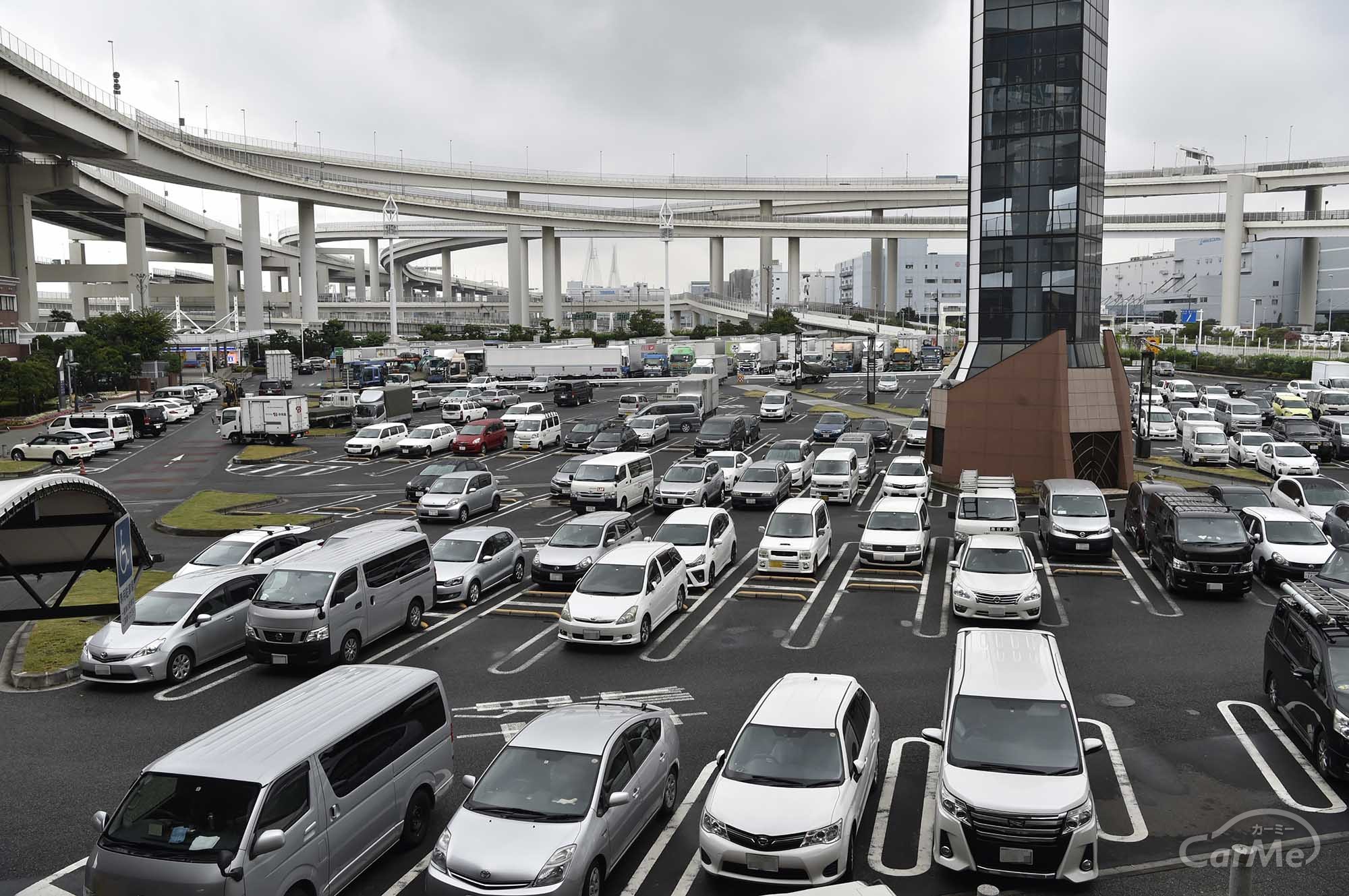 ミーティングの聖地、東は大黒PA、西は芦有ドライブウェイ？集まる車に東西の違いはあるのか？
