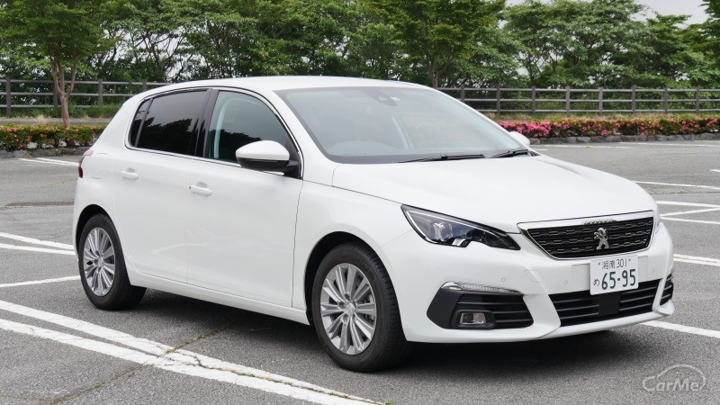 プジョー 308に試乗！インテリア、エクステリアに注目！
