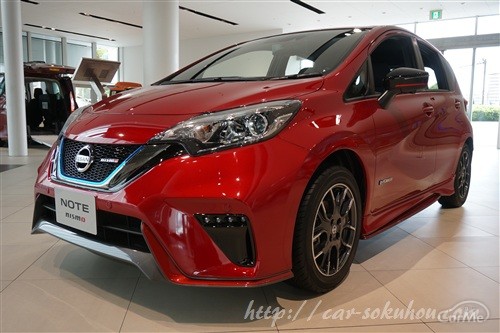 【ノーマル車との違いはあった？】日産ノートe-POWERニスモの収納スペースを確認