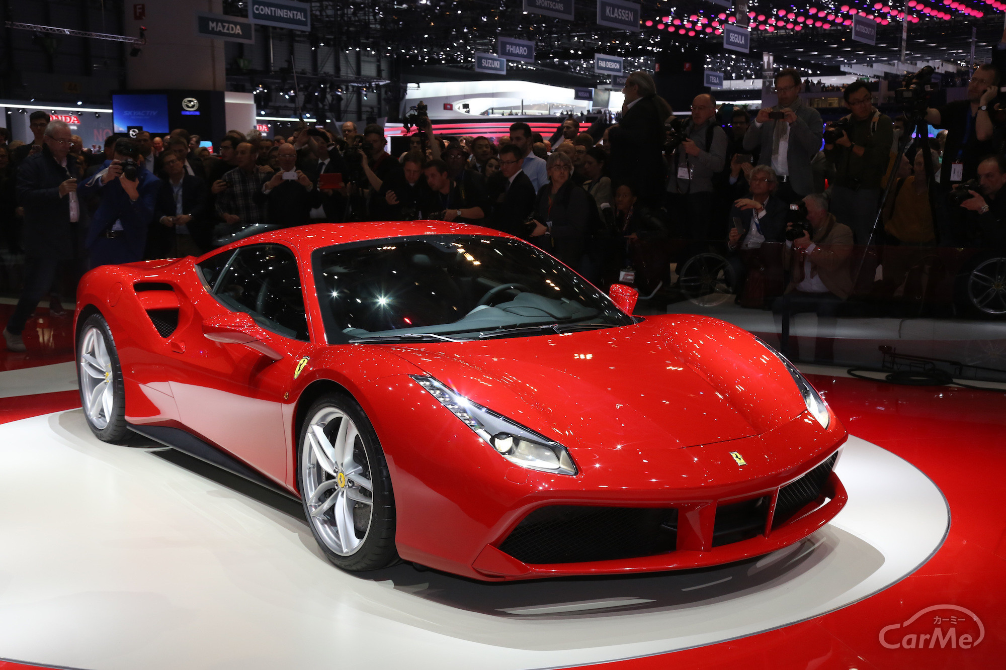 フェラーリ 488GTBとはどんな車？スペックや中古価格について