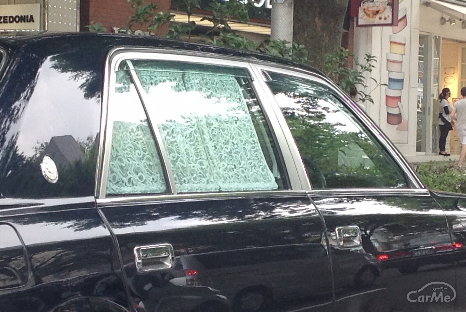 クルマの防弾ガラスはどれだけ頑丈なのか？