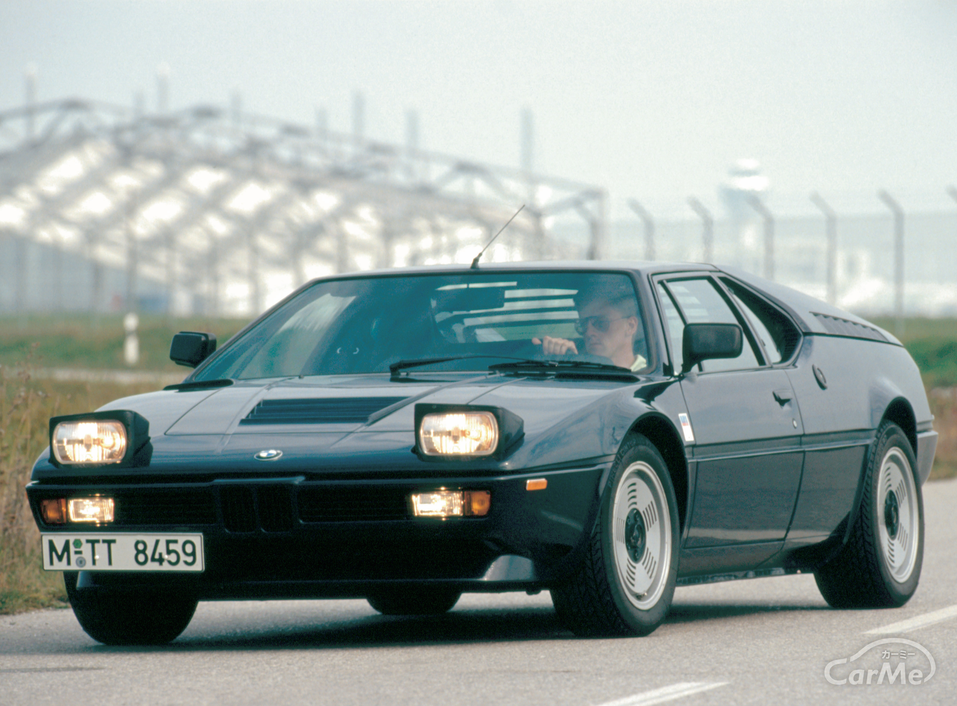 BMWの誇る超レアなスーパーカー、M1とはどんな車だったのか