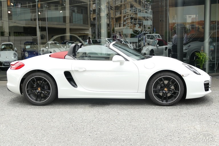駐車場でポルシェが急発進してスイフトに衝突…駐車場トラブルの対処法は？