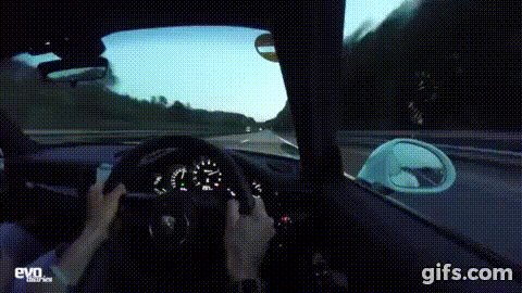 カタログに記載されている最高速度って本当に出るの？ポルシェ 911Rで確認してみた