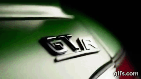 新型「メルセデス AMG GT R」のティザー映像が登場