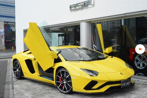 早くねっ？中古車サイト・カーセンサーにて、ランボルギーニ「アヴェンタドールS」が販売中