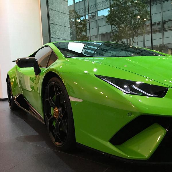 ちょっと独り言。友人が契約のランボルギーニ「ウラカン・ペルフォルマンテ」の納車は2月、レクサス「RX」は12月に納車へ