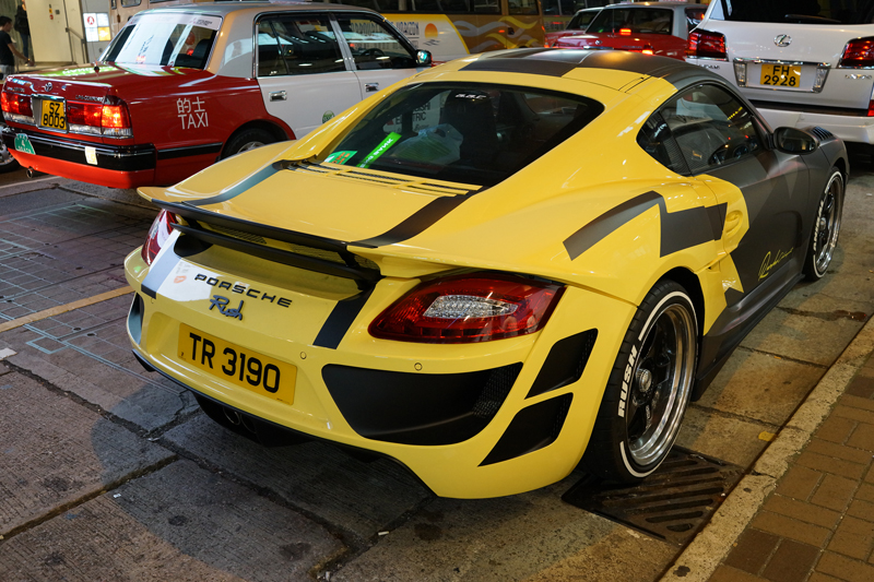 香港で見かけたカスタムカー。ポルシェ、マクラーレン、GT-Rなど