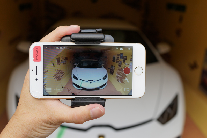 今日の工作。ウラカン用にGoProとiphoneとを同時マウントできるホルダーを製作