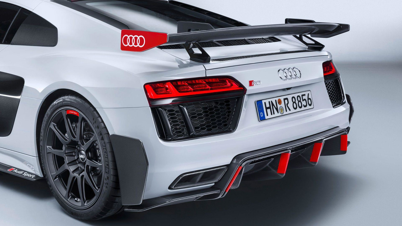 アウディがフランクフルトでR8GT発表？メルセデスに負けじと新型車大量投入の可能性