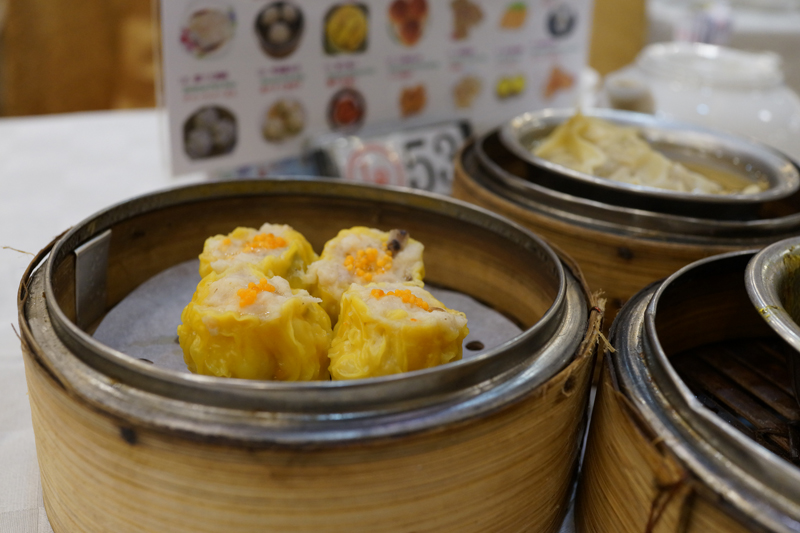 香港で飲茶ならここ、の倫敦（ロンドン）大酒楼へ。ワゴンサービスの点心を好きなだけ