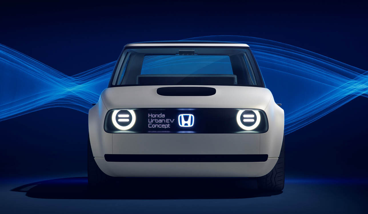 ホンダがレトロフューチャーな「アーバンEVコンセプト」公開。ホンダの偉い人「2019年に発売する」