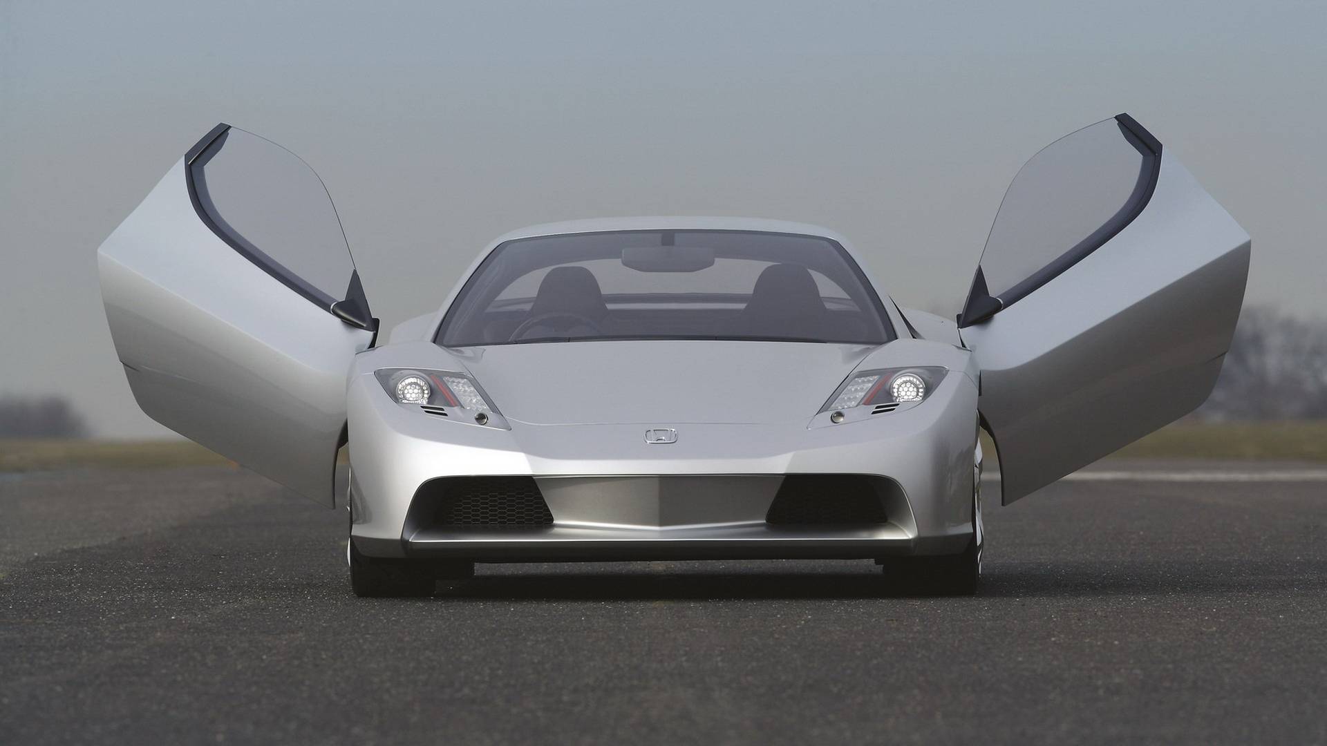 こんなコンセプトカーもあった。NSX後継になるはずがバブル崩壊で消え去った「ホンダHSCコンセプト」