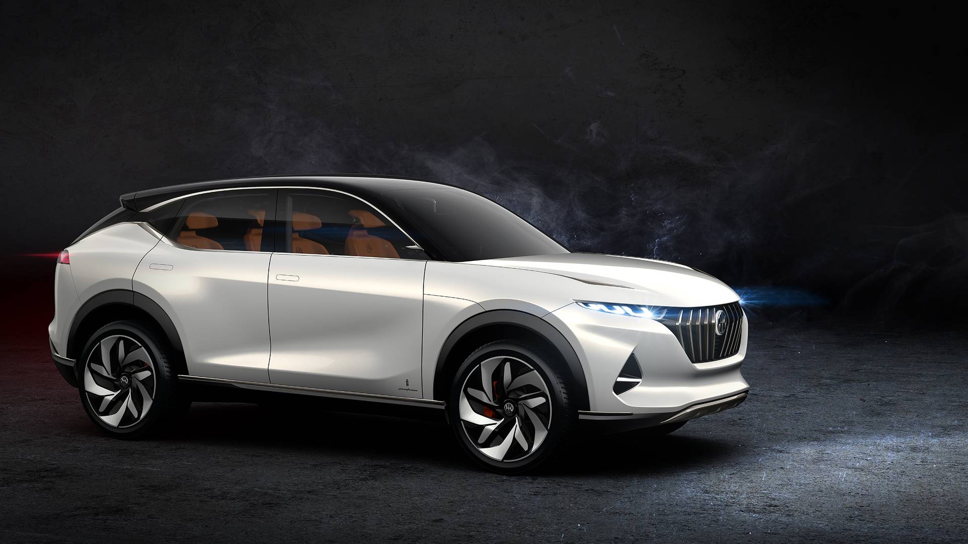 ピニンファリーナデザインのスーパーEV、K350/H500公開。香港発のベンチャーより発売