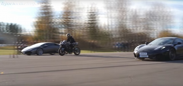 やっぱ速い！カワサキ「Ninja H2」がランボルギーニ「ウラカン」とマクラーレン「MP4-12C・スパイダー」を一気に突き放す動画【動画有】