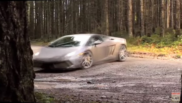 ここまで来ると気持ちが良い。ランボルギーニでオフロードを攻めまくる動画【動画有】