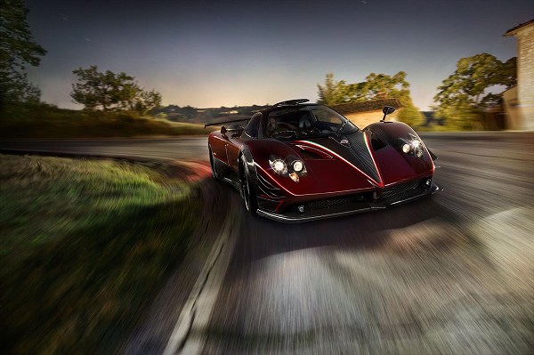 パガーニの狂気モデル「ゾンダ・ファンタズマEVO」の仕様が一部公開