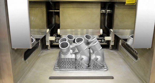 メルセデスベンツがとんでもない技術を公開。遂に3Dプリンタでメタルパーツを生成→旧車にも対応か
