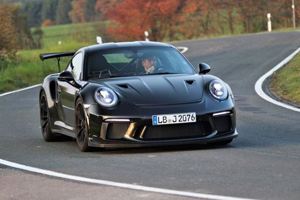 ポルシェの次期「911GT3RS」は排気量4.0L→4.2Lへ？マニュアルも設定無しの可能性も