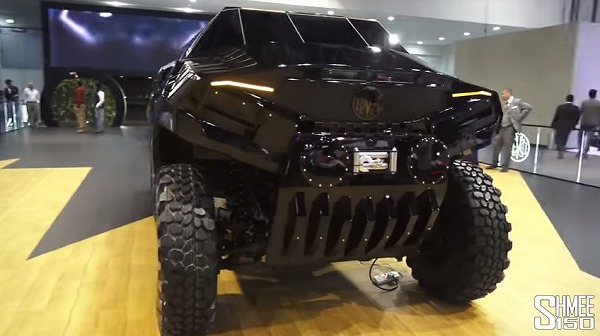 これは車か？5,000馬力モンスターの次は、6輪オフロードマッスル「デヴェル60」が登場【動画有】