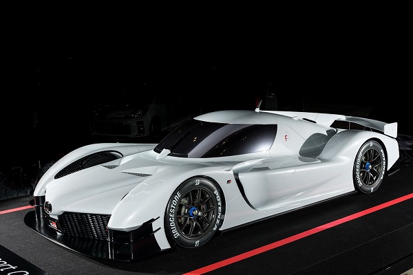 トヨタからGRスーパースポーツコンセプトが発表。V6ハイブリッドで1,000馬力を発揮だ