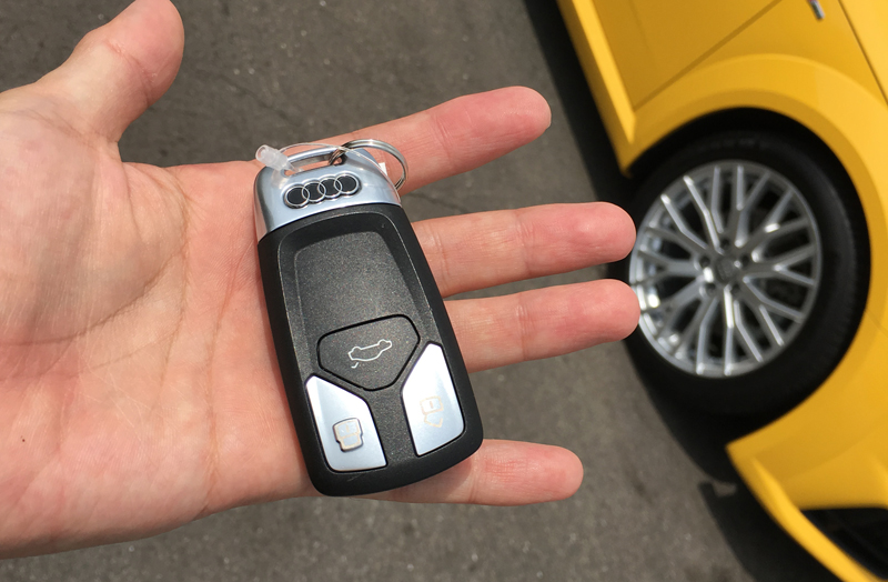 アウディTT 2.0TFSI S-lineに試乗。636万円を出す価値はあるかを比較検討してみる