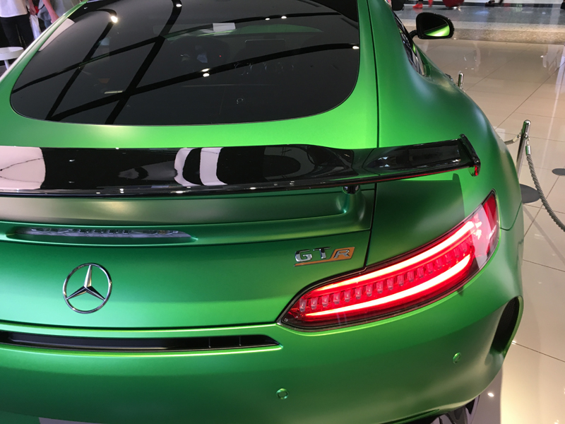 なぜメルセデスAMGは執拗にポルシェを狙う？次はケイマンの対抗馬を発売との報道