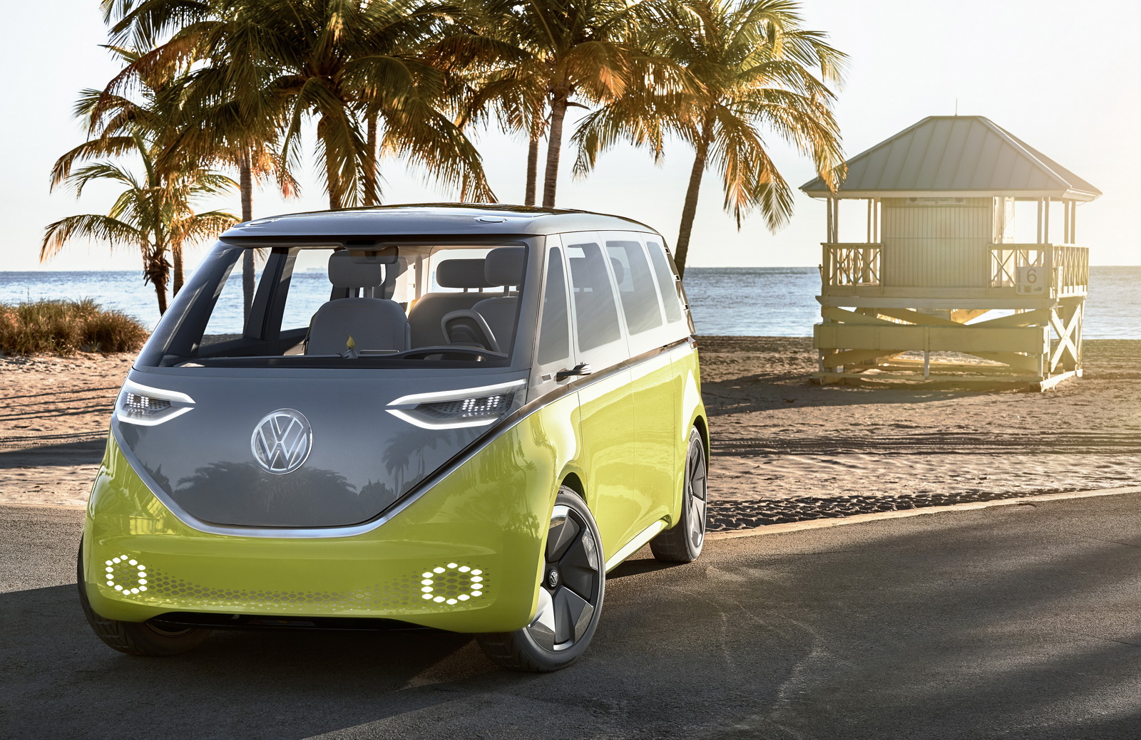 VWバスのEV版は顔認証装備。なお開発パートナーはNVIDIA、株価も上昇中