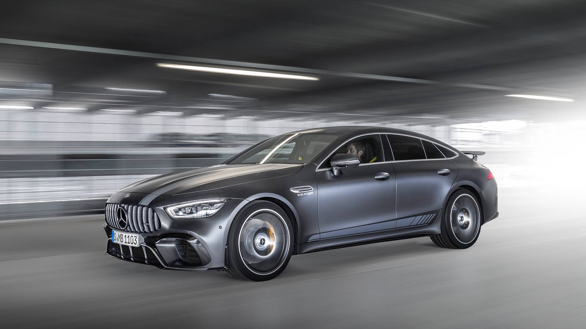メルセデスAMG GT 4ドアクーペに「エディション1」登場。アグレッシブなエアロで武装
