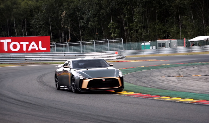 日産が公式にて、GT-R50 by Italdesignをサーキットにて走らせる動画を公開。専用グローブも用意してヤル気も十分