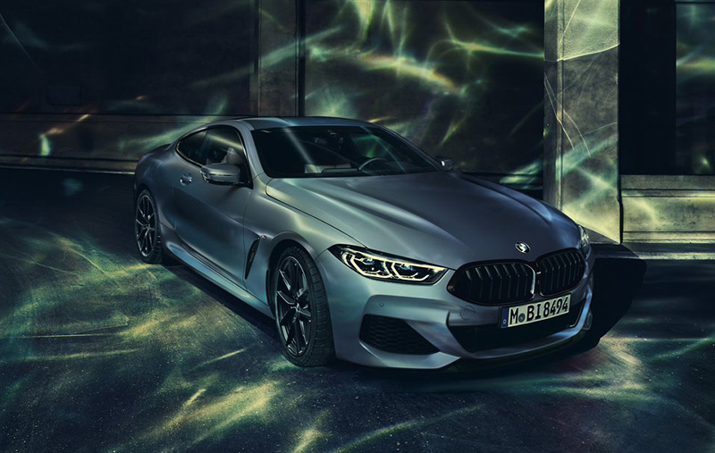 なぜ？すでに日本でも納車が開始されたBMW 8シリーズに後追いでマット仕上げの「ファースト・エディション」追加