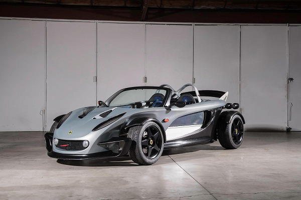ロータス「340R」がオークションにて登場。予想最高落札価格は1,140万円